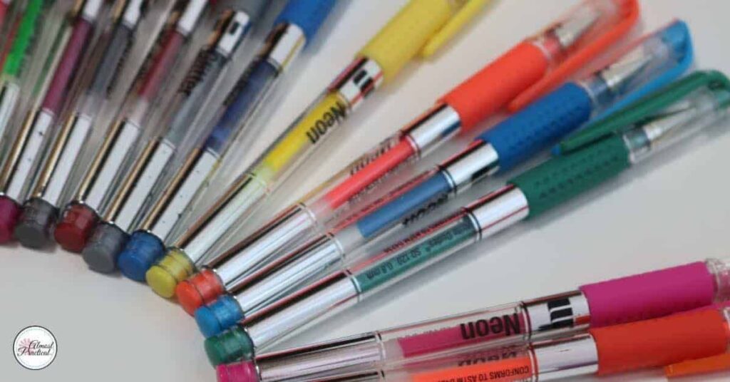blue felt tip pens